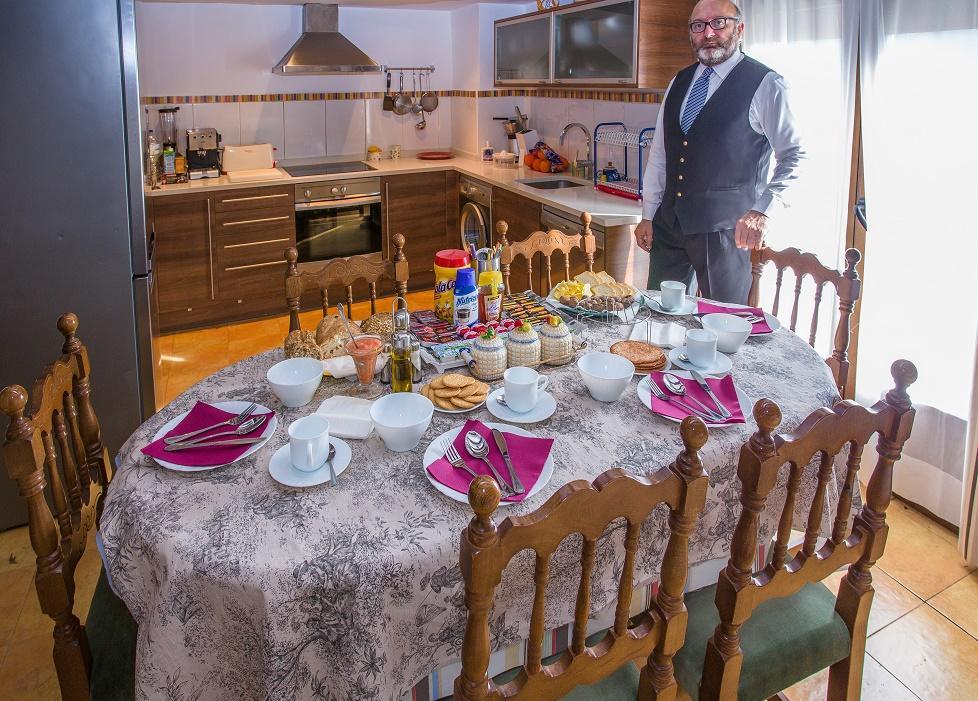 B&B Casa Forcada Enate ภายนอก รูปภาพ