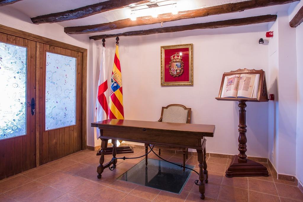 B&B Casa Forcada Enate ภายนอก รูปภาพ